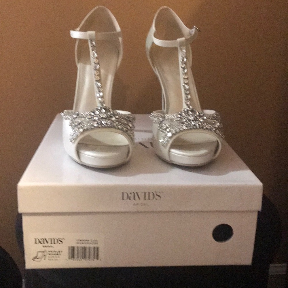 Ivory wedding shoes